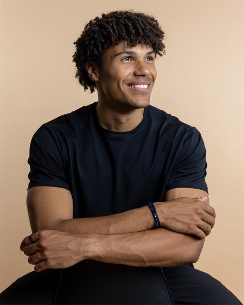 Doppeltes Armband mit schwarzem italienischem Leder und blauem Tigerauge-Stein - Double Night